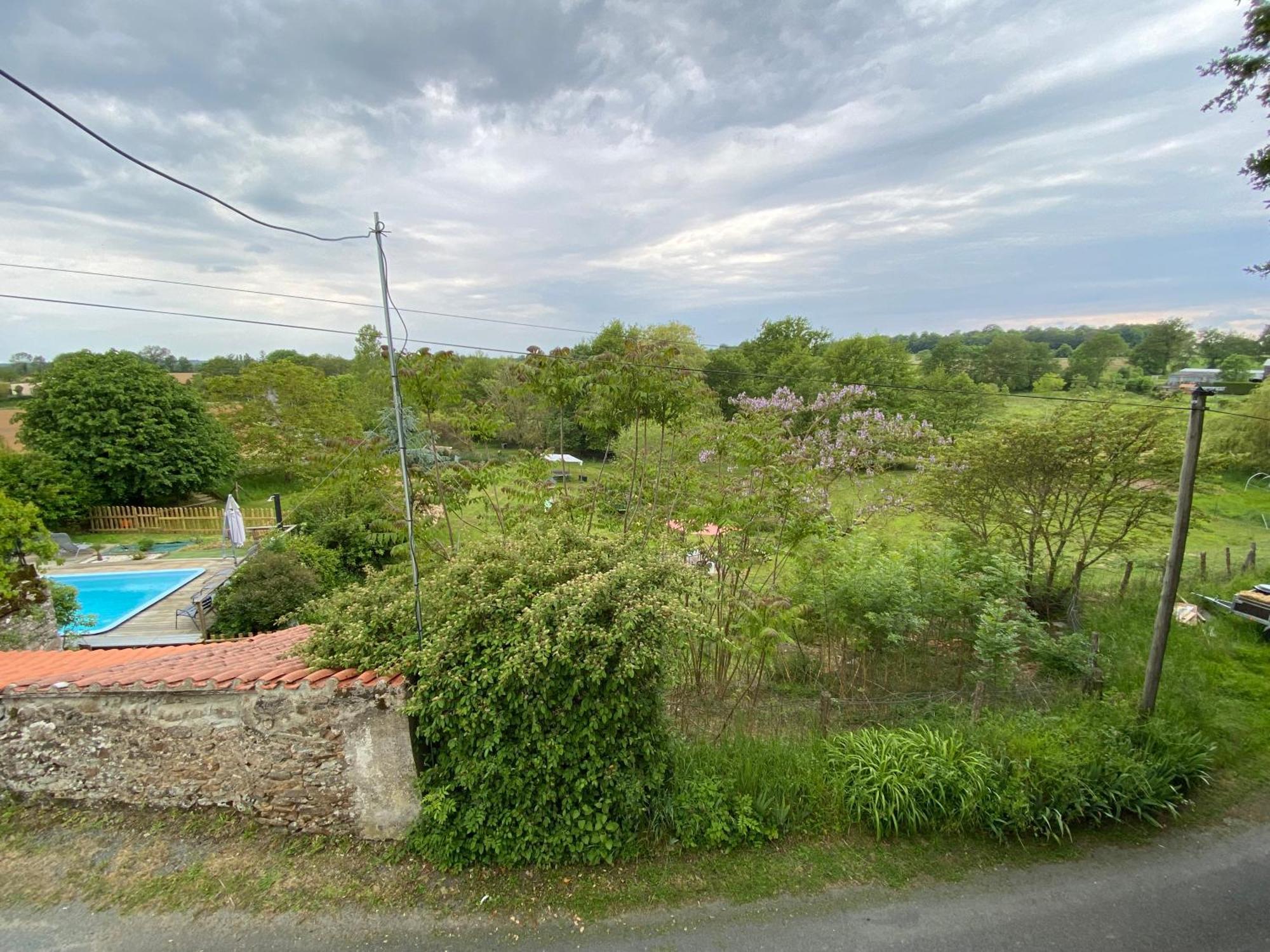 Hotel Le Petit Moulin Pouzauges Exterior foto